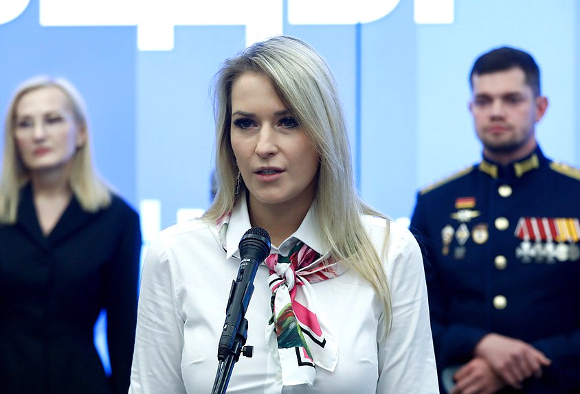 Председатель Комитета по развитию гражданского общества, вопросам общественных и религиозных объединений Яна Лантратова