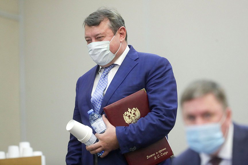 Член Комитета по бюджету и налогам Валерий Скруг