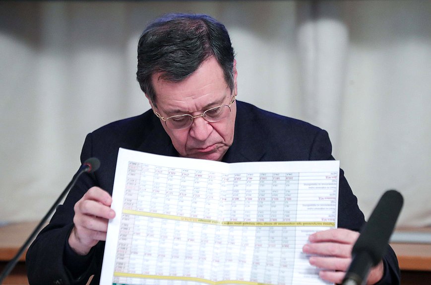 Председатель Комитета по бюджету и налогам Андрей Макаров