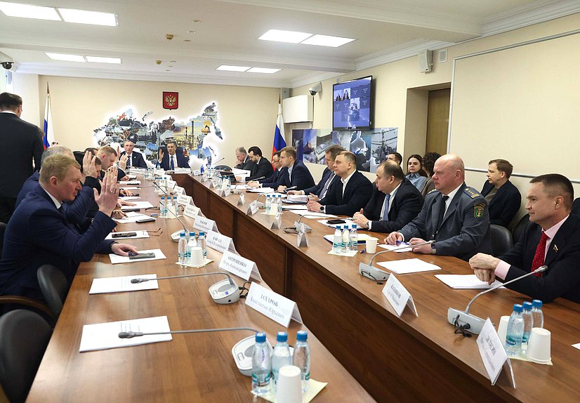 Заседание Комитета по промышленности и торговле