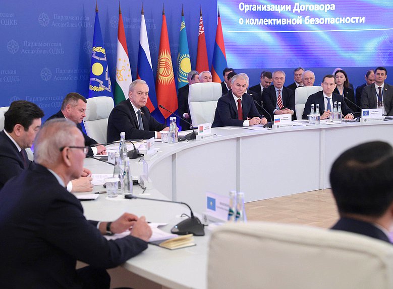 Председатель Палаты представителей Национального собрания Республики Беларусь Игорь Сергеенко и Председатель Государственной Думы Вячеслав Володин