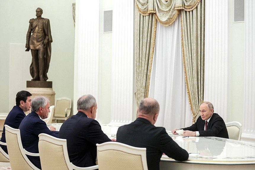 Встреча Президента РФ Владимира Путина с председателями парламентов государств – членов ОДКБ. Фото: пресс-служба Президента РФ