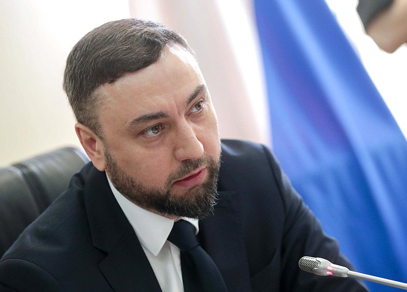 Первый заместитель Председателя Комитета по делам национальностей Шамсаил Саралиев