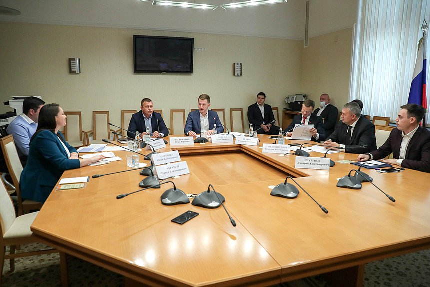 Заседание Комитета по молодежной политике