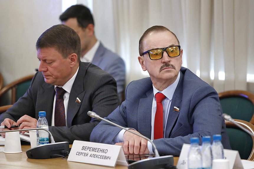 Комитет по транспорту и развитию транспортной инфраструктуры