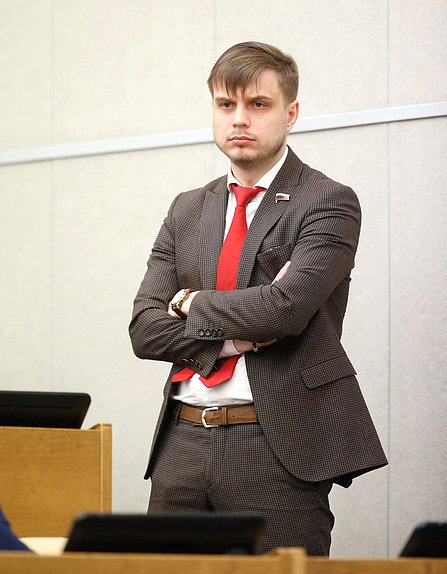 Член Комитета по информационной политике, информационным технологиям и связи Антон Ткачев