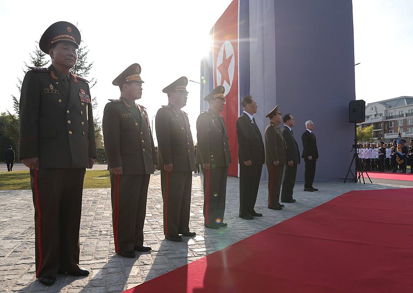 Церемония открытия Мемориального комплекса и Музея боевых подвигов героев зарубежной военной операции