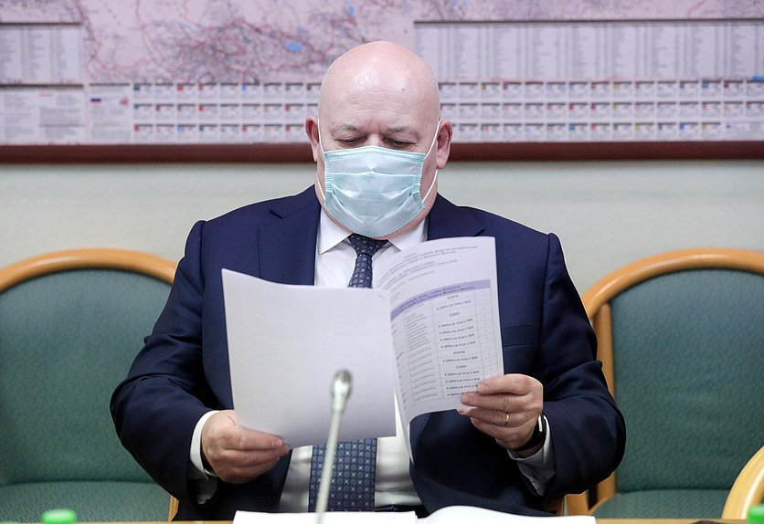 Член Комитета по региональной политике и проблемам Севера и Дальнего Востока Анатолий Тихомиров