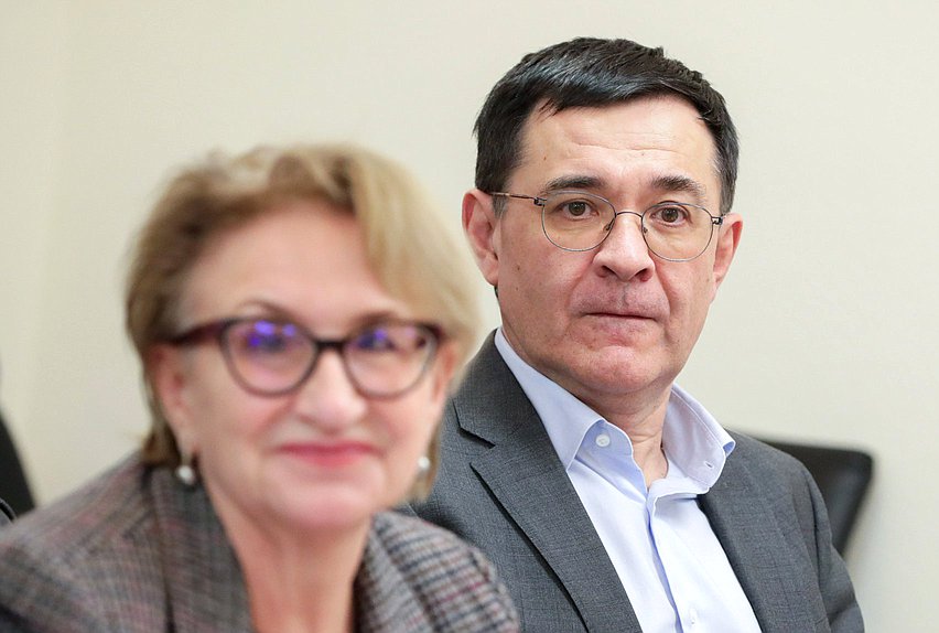 Первый заместитель Председателя Комитета по энергетике Валерий Селезнев