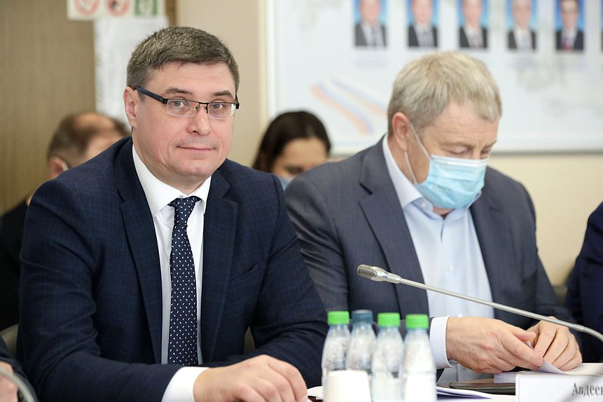 Член Комитета по контролю и Регламенту Александр Авдеев