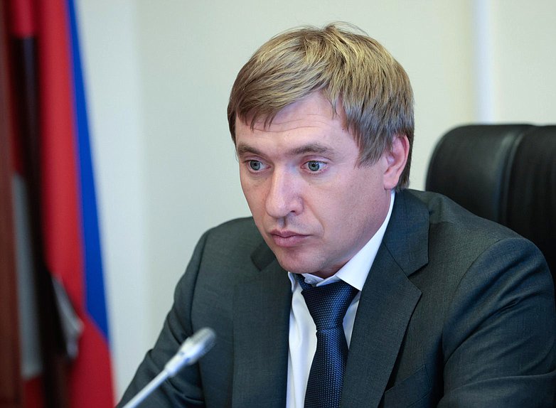 Глава Федерального агентства по делам молодежи (Росмолодежь) Григорий Гуров