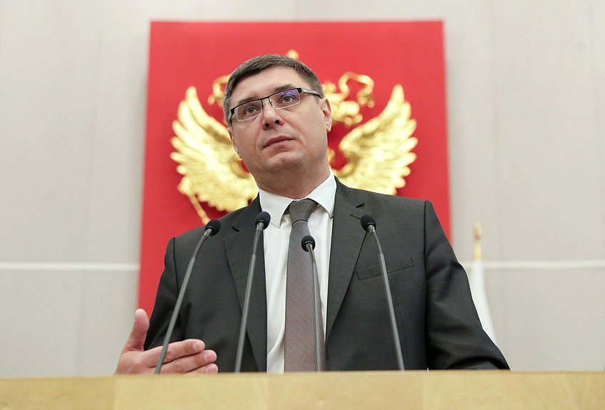 Член Комитета по контролю и Регламенту Александр Авдеев