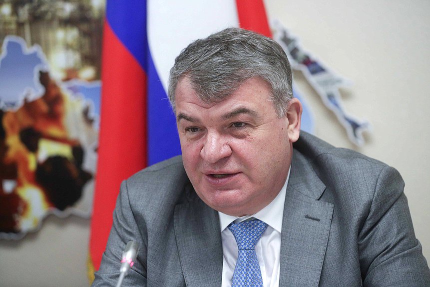 Председатель Совета директоров ПАО «ОАК» Анатолий Сердюков