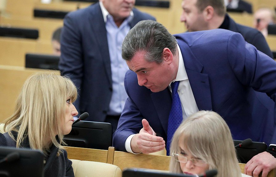 Председатель Комитета по международным делам Леонид Слуцкий и Первый заместитель Председателя Комитета Светлана Журова