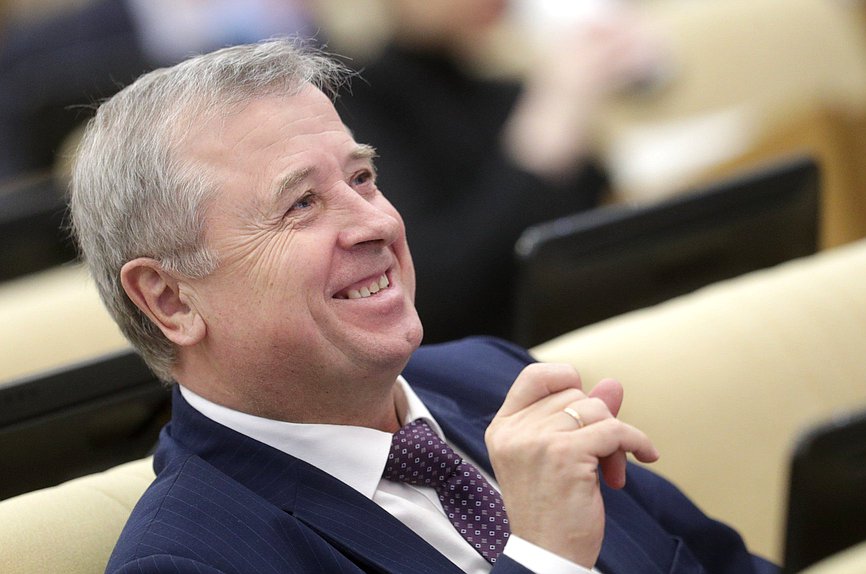 Член Комитета по обороне Владимир Богодухов