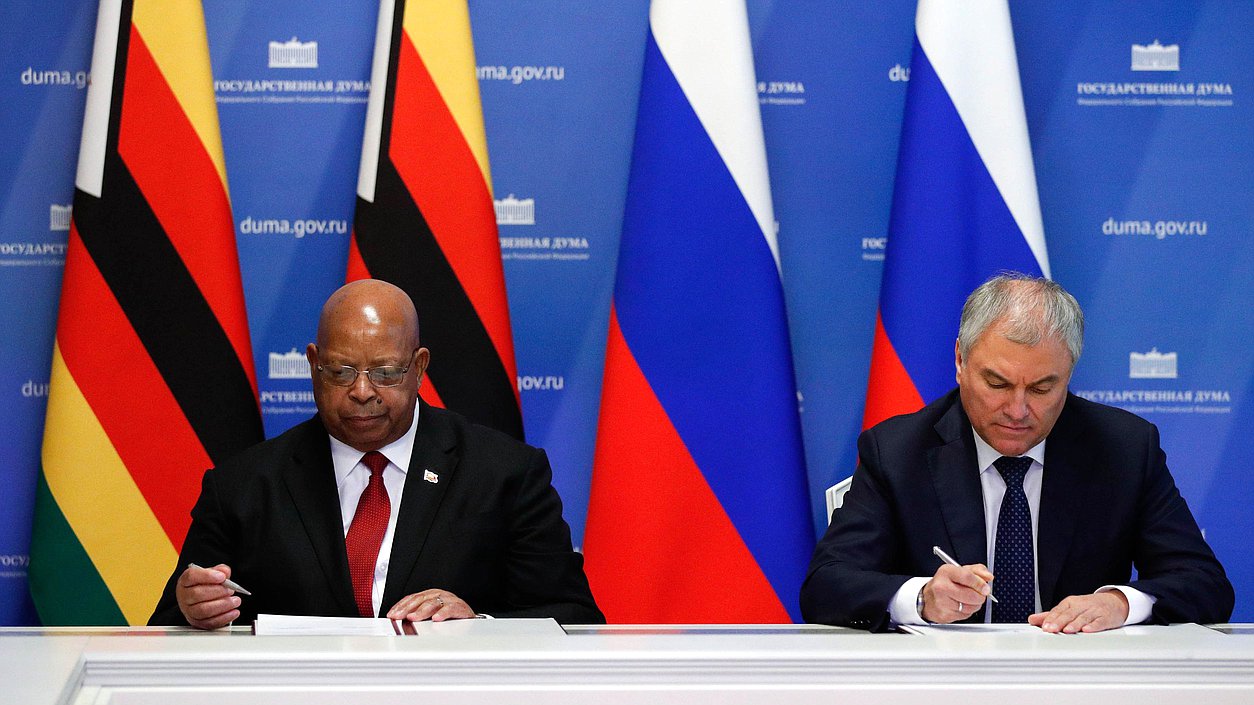 Speaker of the National Assembly of the Republic of Zimbabwe Jacob Mudenda and Chairman of the State Duma Vyacheslav Volodin