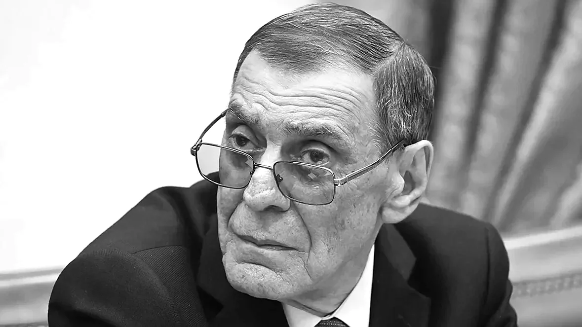 Борис Эбзеев