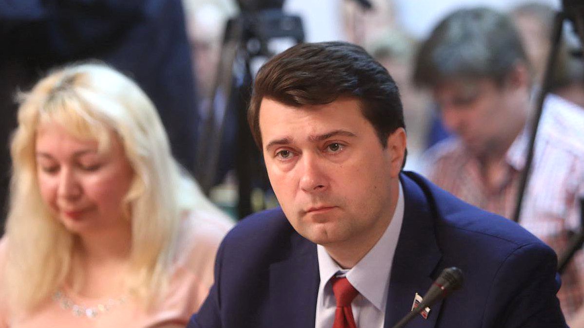 Расширенное заседание секции Высшего экологического совета на тему «Актуальные проблемы правового регулирования создания лесопарковых зеленых поясов крупных городов».
