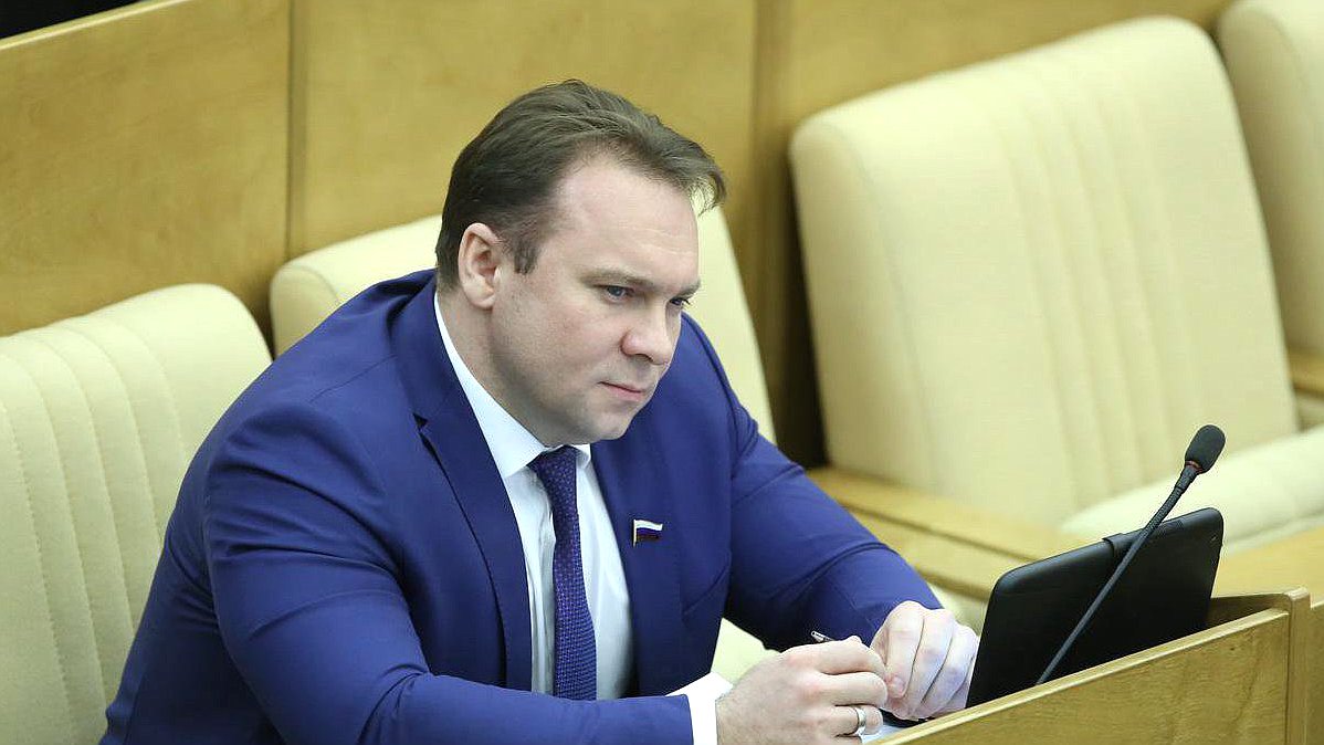 Доклад и ответы на вопросы  руководителя Федерального агентства по делам национальностей Игоря Баринова.

 