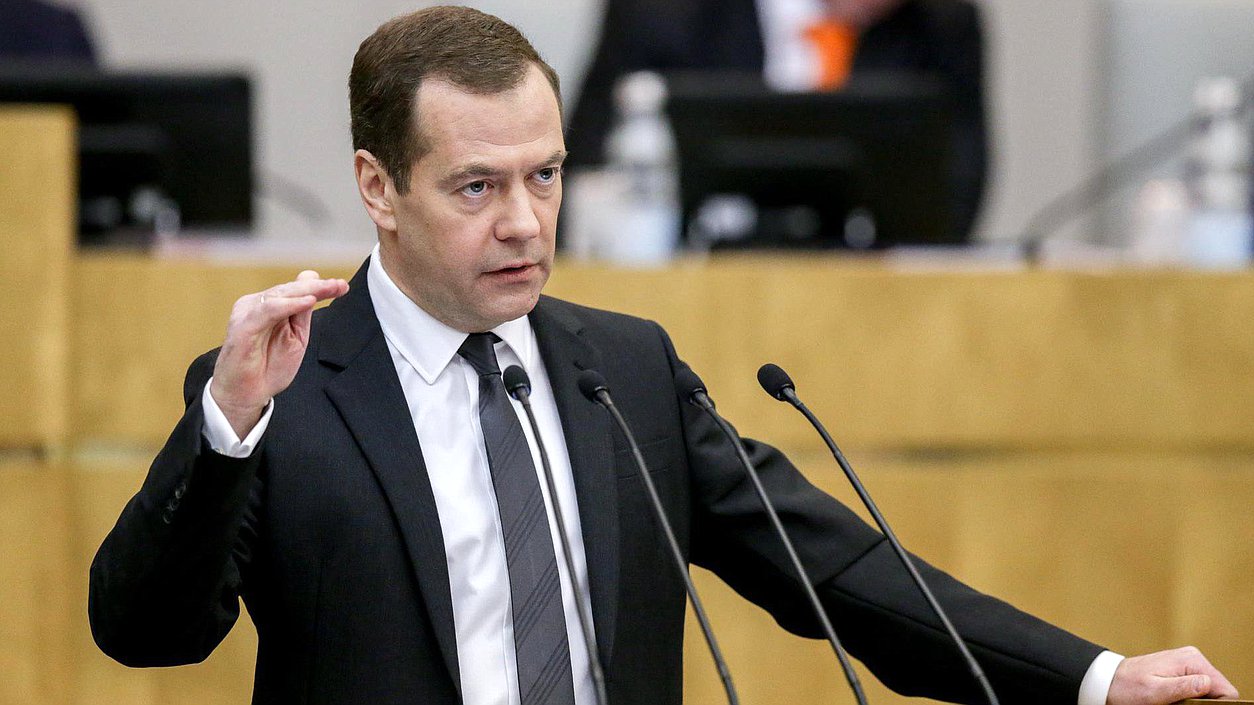 Премьер-министр РФ Дмитрий Медведев во время выступления с ежегодным отчетом правительства РФ в Государственной Думе. Автор фото: Анна Исакова/Фотослужба Государственной Думы