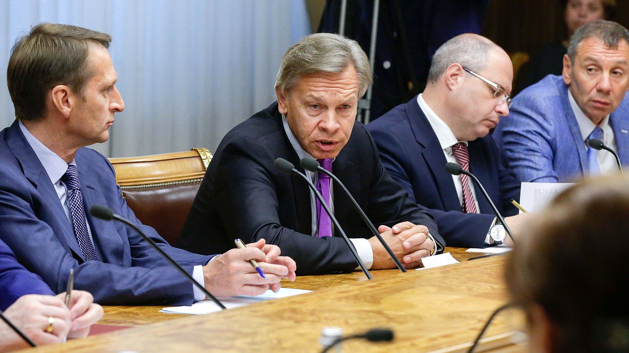 Заседания рабочей группы при Председателе Государственной Думы Федерального Собрания Российской Федерации  

по правовому анализу законодательных процедур  

и принимаемых на Украине правовых актов. 

