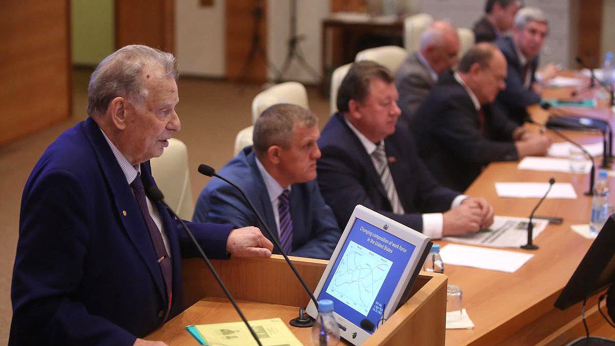 Лекция члена Комитета по науке и наукоемким технологиям, лауреата Нобелевской премии Жореса Алферова
  на тему: «Альберт Эйнштейн, социализм и современный мир».