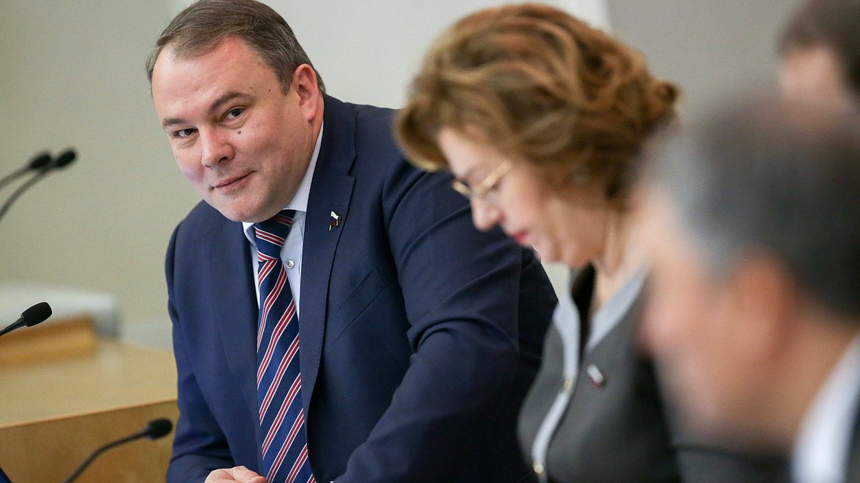 Заместитель Председателя ГД Петр Толстой