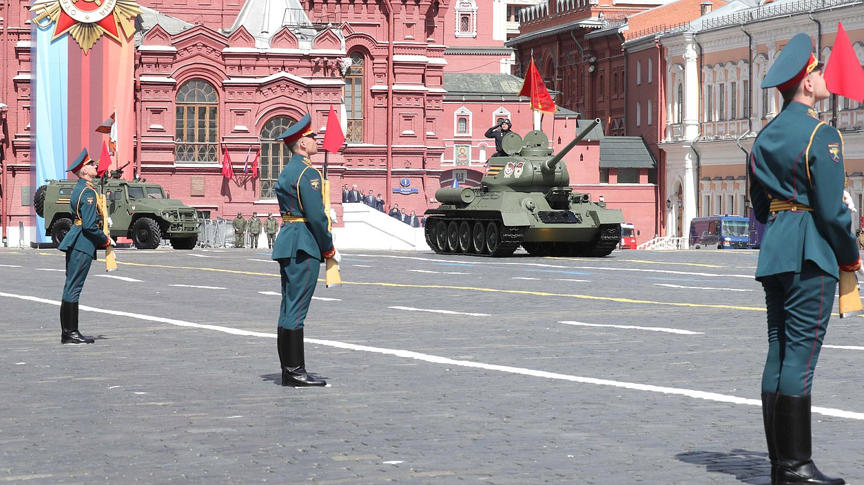 Парад в честь 78-й годовщины Победы в Великой Отечественной войне