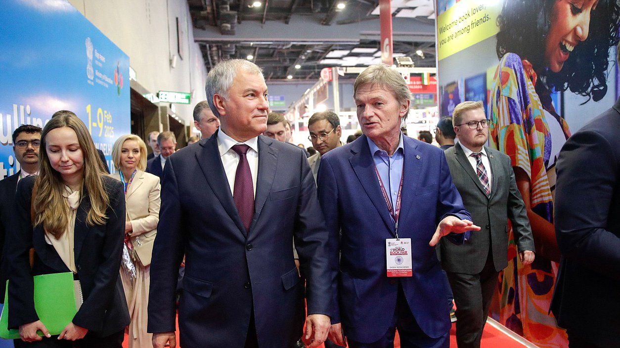 Chairman of the State Duma Vyacheslav Volodin near Russia's bookstands at the New Delhi World Book Fair