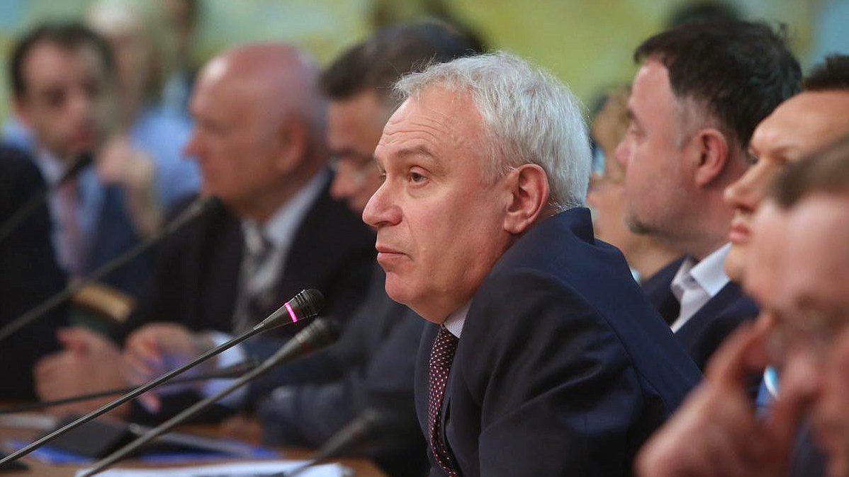 «Круглый стол» Комитета Государственной Думы по охране здоровья на тему «Законодательные аспекты борьбы с неинфекционными заболеваниями и общественного здоровья в Российской Федерации». 

