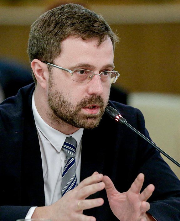 Заседание рабочей группы по разработке Концепции модернизации содержания и технологий преподавания обществознания в общеобразовательных организациях Российской Федерации.
