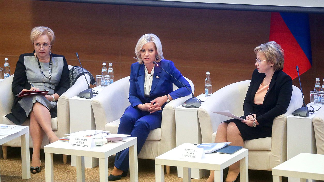 Первый заместитель Председателя Комитета по культуре Ольга Казакова