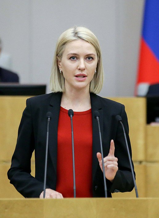 Член Комитета по образованию и науке Алена Аршинова