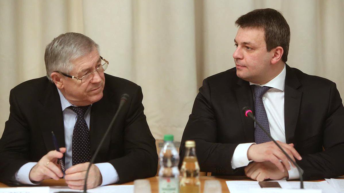 Круглый стол Комитета Государственной Думы по безопасности и противодействию коррупции на тему «Законодательные меры противодействия преступлениям, совершаемым с использованием мобильных средств связи лицами, находящимися в местах лишения свободы». 

