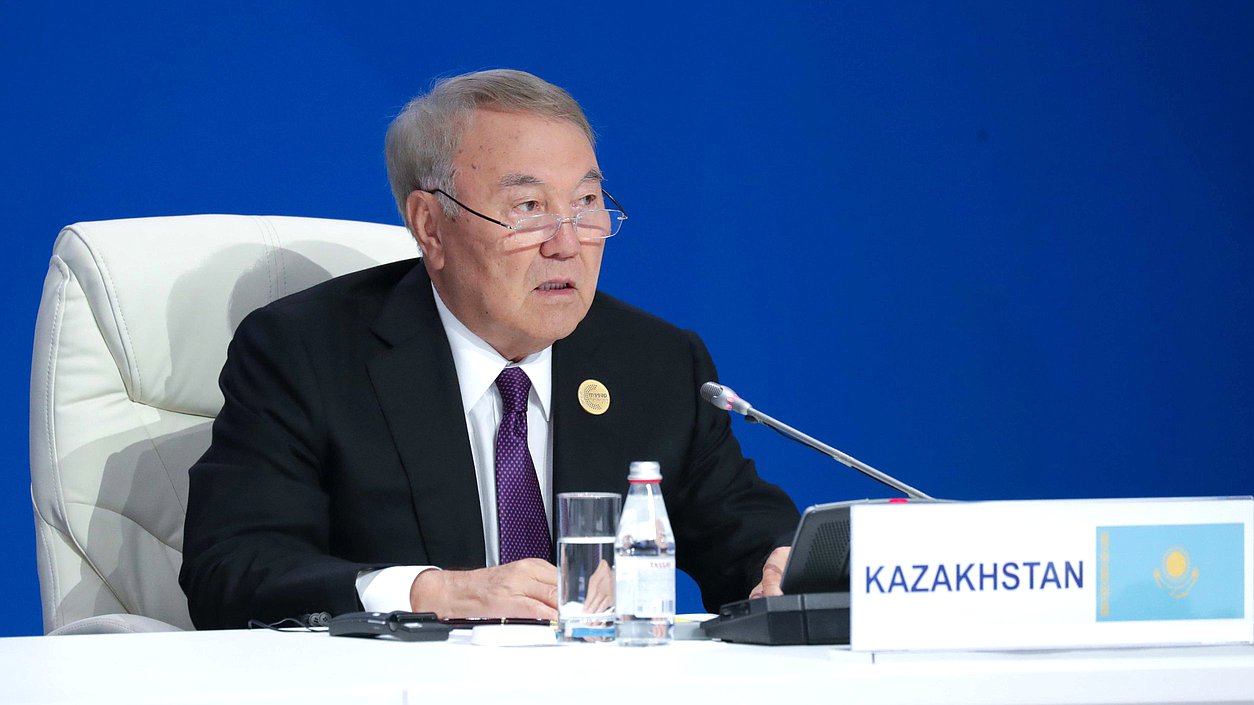 Первый Президент Республики Казахстан Нурсултан Назарбаев