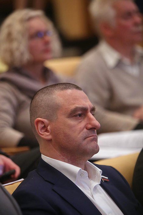 Парламентские слушания Комитета Государственной Думы по природным ресурсам, природопользованию и экологии на тему «Законодательное обеспечение реализации поручений Президента Российской Федерации, направленных на развитие отечественного рыбохозяйственного комплекса». 

