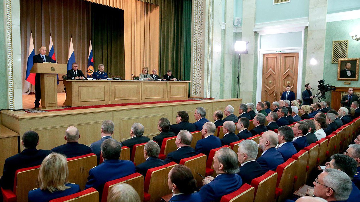 Президент Российской Федерации Владимир Путин во время заседания. Автор фото: Анна Исакова/Фотослужба Государственной Думы.