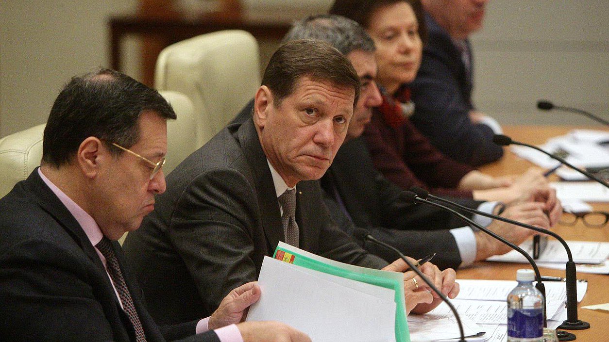 Парламентские слушания Комитета Государственной Думы по бюджету и налогам на тему "Налогообложение нефтяной отрасли".