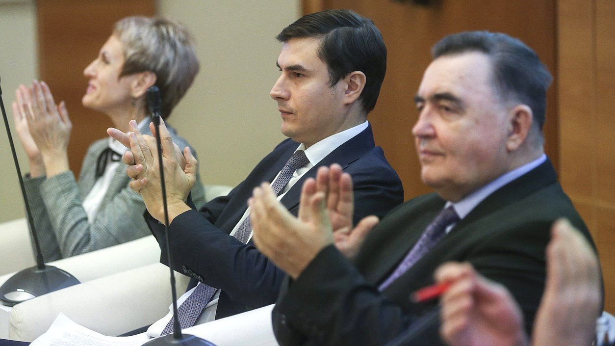 Член Комитета по международным делам Сергей Шаргунов