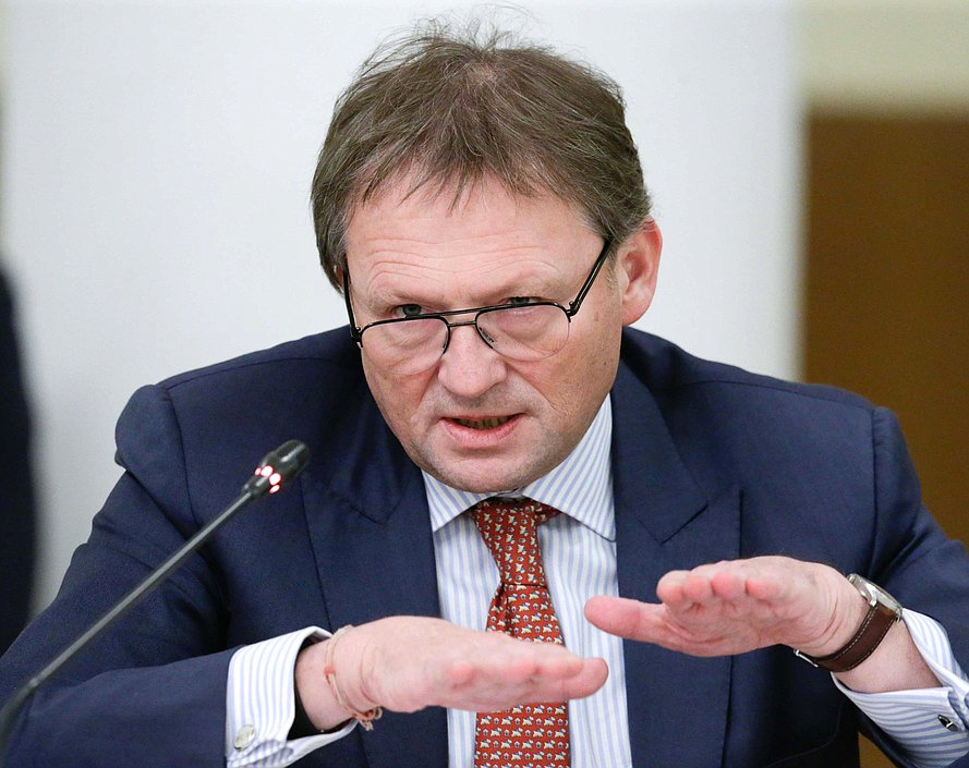 Заседание Совета по инвестициям при Председателе Государственной Думы Федерального Собрания Российской Федерации. 

