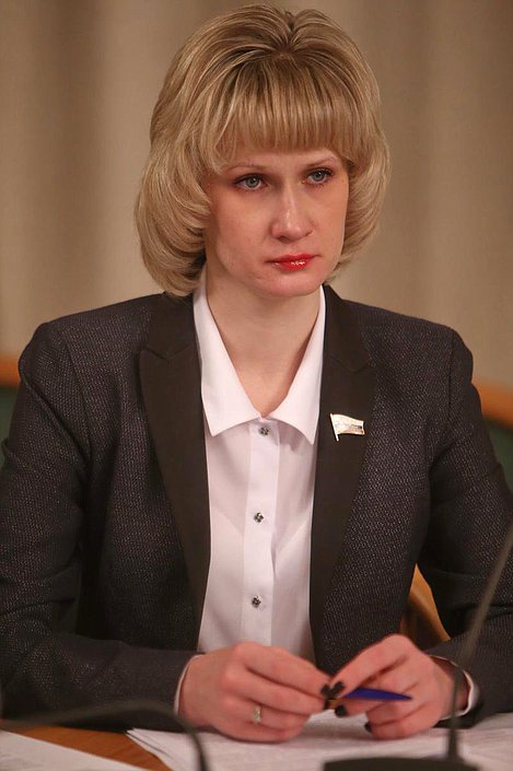 Парламентские слушания Комитета Государственной Думы по аграрным вопросам на тему «О законодательном совершенствовании видов государственного контроля в пунктах пропуска через государственную границу Российской Федерации». 

