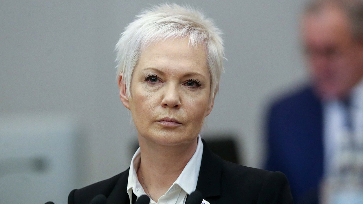 Член Комитета по труду, социальной политике и делам ветеранов Татьяна Кривенко
