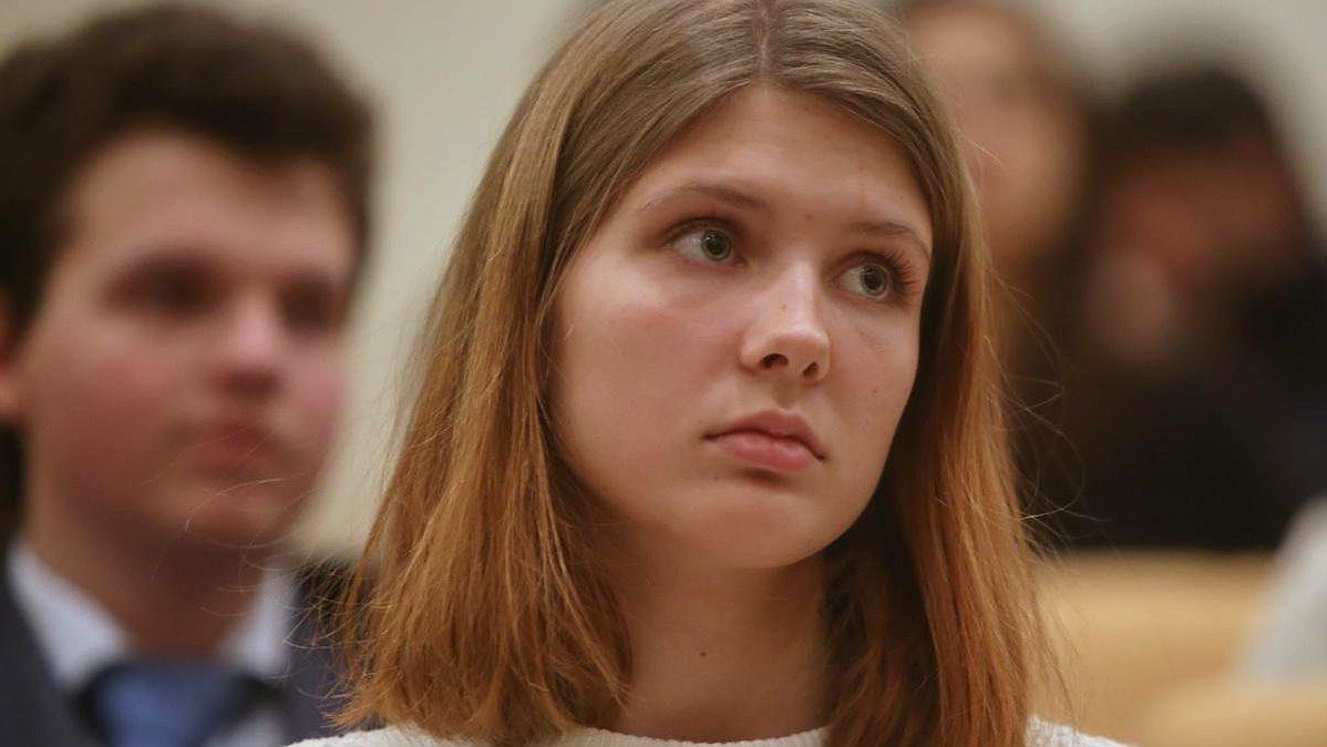 Лекция «Литература из первых уст» литератора Сергея Николаевича. Тема выступления - «Стоп-кадр. Ностальгия» и другие проекты книгоиздания. 
