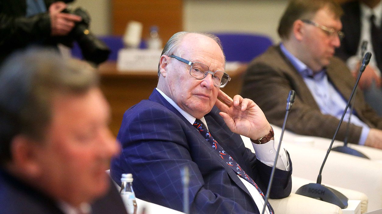 Парламентские слушания на тему «Правовые аспекты развития цифровой экономики в АПК»