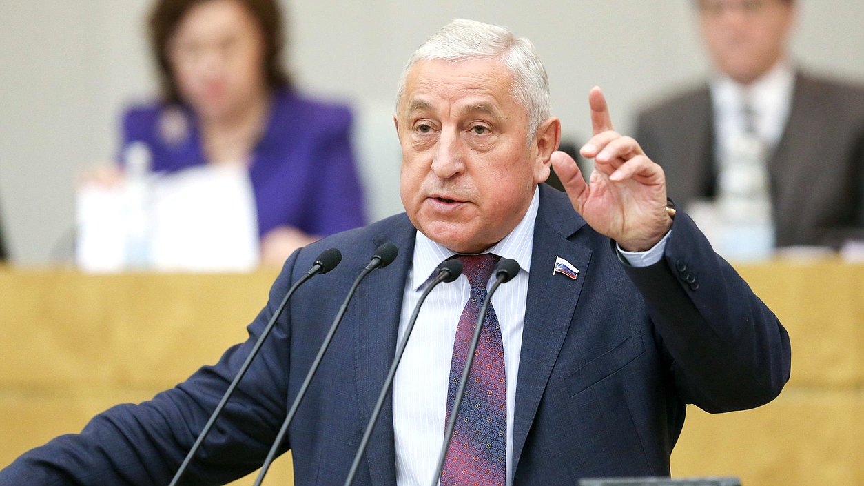 Председатель Комитета по региональной политике и проблемам Севера и Дальнего Востока Николай Харитонов
