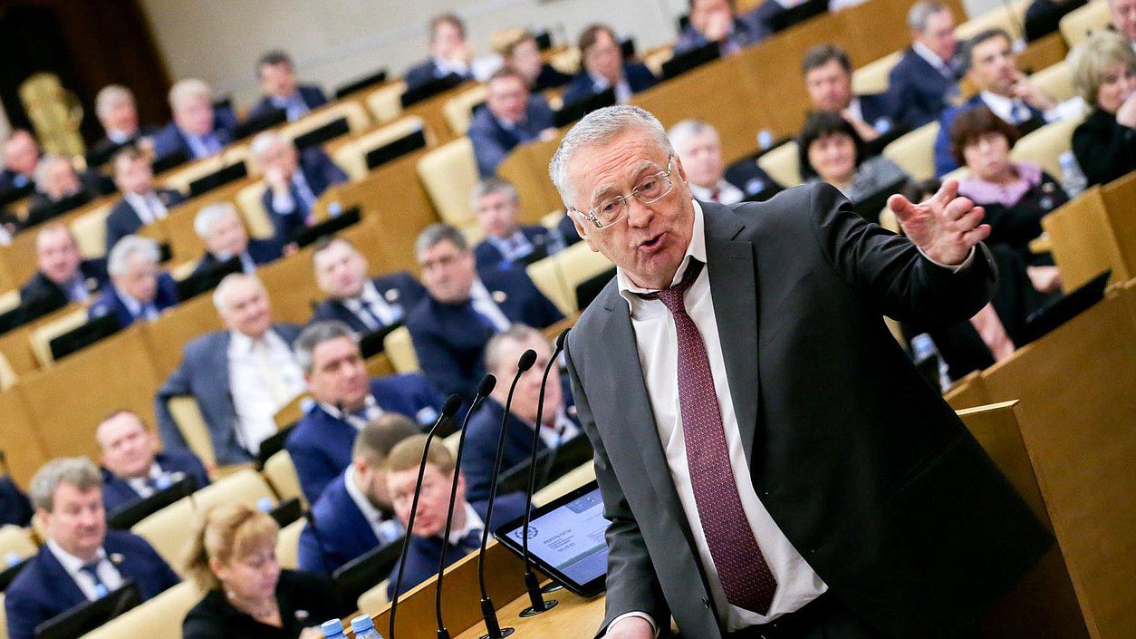 Руководитель фракции "ЛДПР" Владимир Жириновский во время пленарного заседания. Фото: Анна Исакова/Фотослужба ГосДумы.