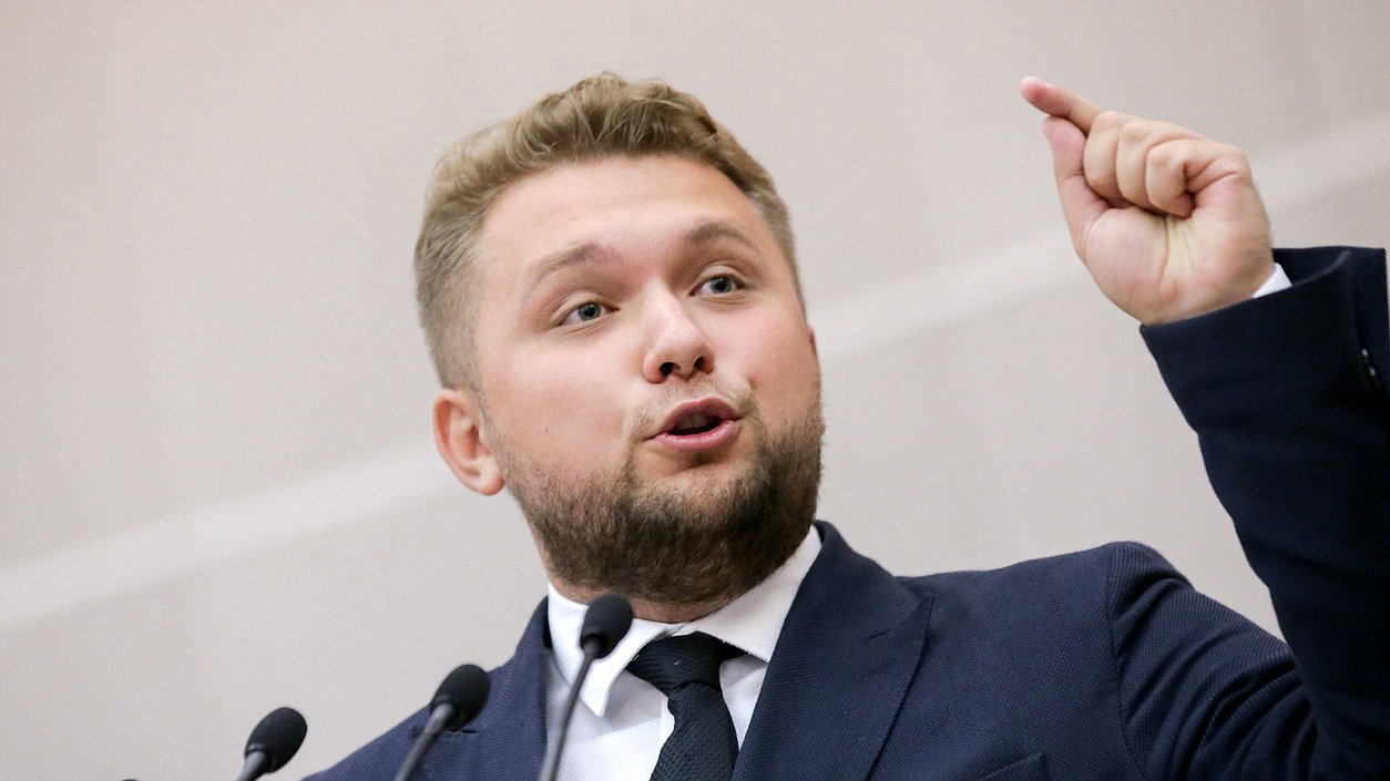 Заместитель Председателя Комитета по образованию и науке Борис Чернышов