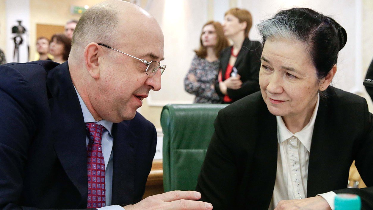 Заседания Президиума Совета законодателей Российской Федерации 
при Федеральном Собрании Российской Федерации.
