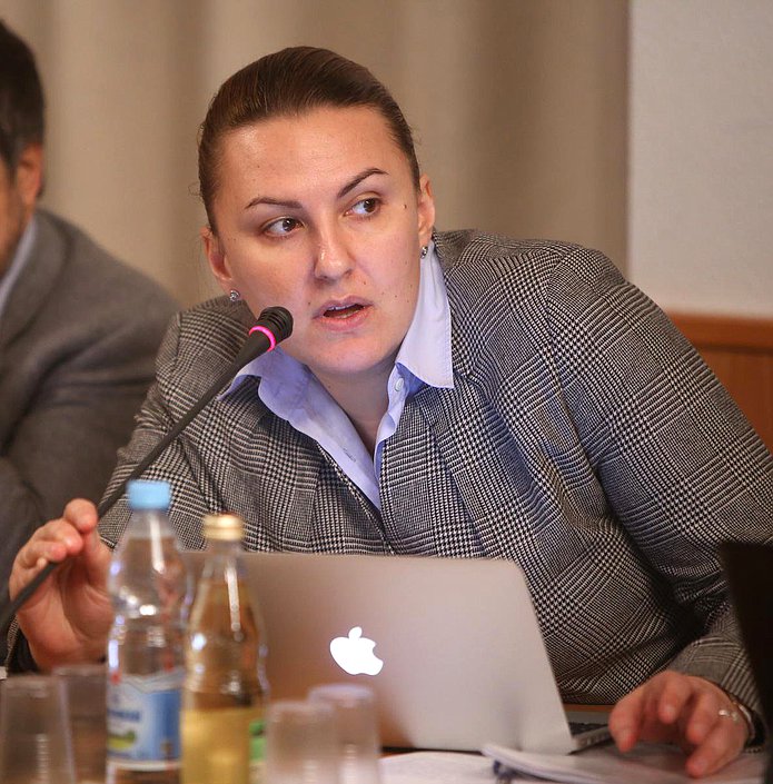 Рабочее совещание при Комитете Государственной Думы по конституционному законодательству и государственному строительству по обсуждению новой редакции Кодекса Российской Федерации об административных правонарушениях. 

