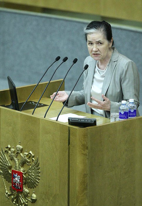 Министр строительства и жилищно-коммунального хозяйства Михаил Мень представил отчёт о результатах деятельности министерства за 2014 год.